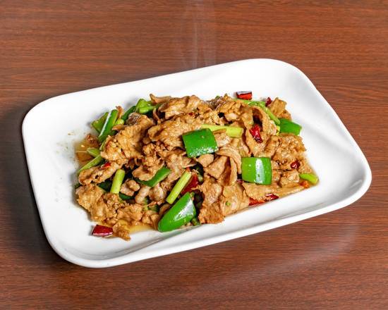 C03. Stir-Fried Sliced Pork with Vegetable 农家小炒肉